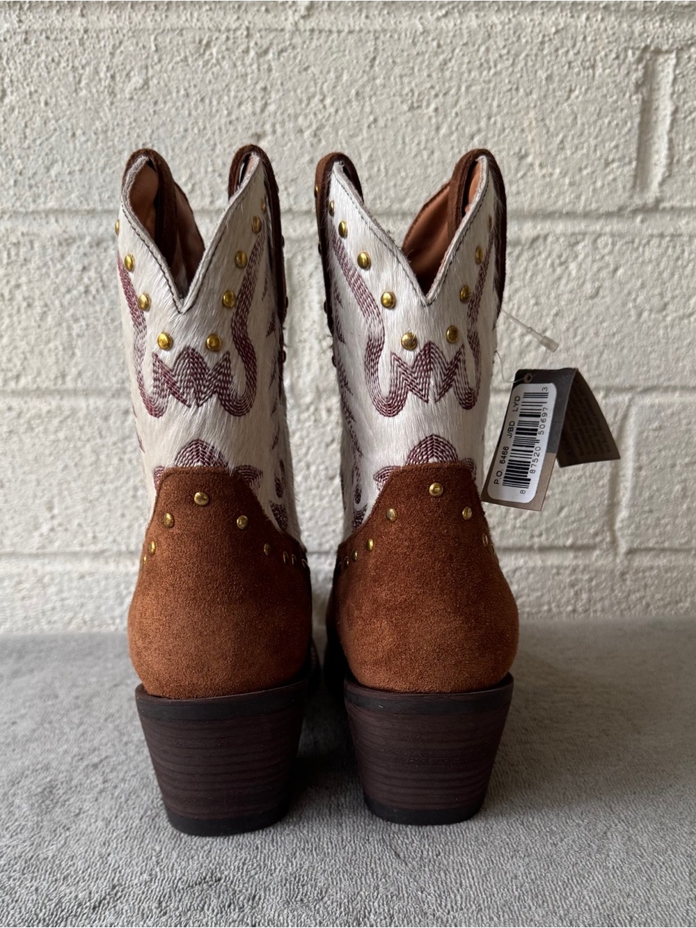 Dingo "Rodeo Queen Bootie Brown Suede & White Calf Hair Size 9.5 - Picture 3 of 11